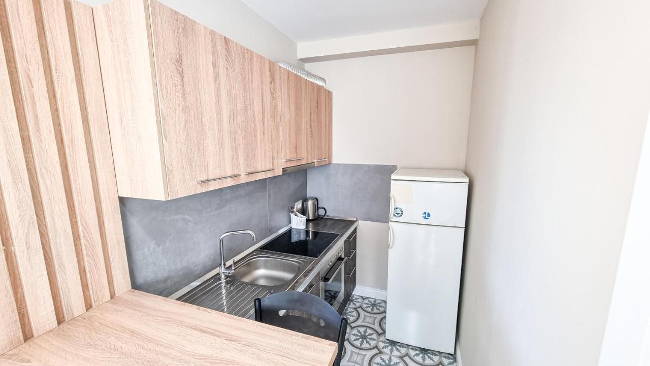 Skyline View 2Br Apartment Tirana Exterior foto
