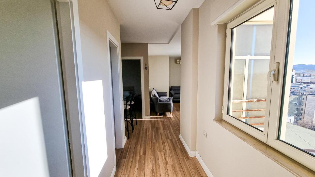 Skyline View 2Br Apartment Tirana Exterior foto